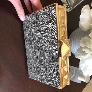 Bcbg clutch